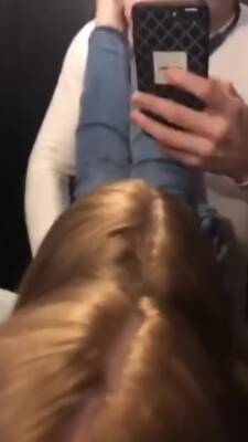 Russian Girl Fucked In A Clubs Toilet On Periscope - Russia on vidgratis.com