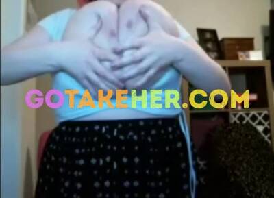 Huge boobs cam on vidgratis.com