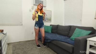 Hairy Nerdy Girl on vidgratis.com