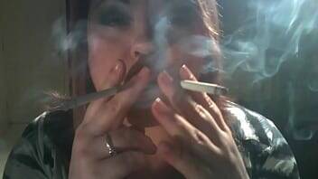 British BBW Mistress Tina Snua Wants You To Be Her Smoke Slave As She Smokes 2 Cigarettes At Once - Britain on vidgratis.com