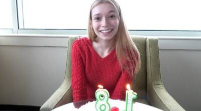 Very petite blonde has just turned 18 and is making her porn debut on vidgratis.com