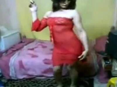 Egyptian crossdresser Ingy dance 06 - Egypt on vidgratis.com