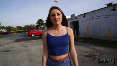 Beautiful pierced teen slut Mackenzie Mace in handjob porn video - Usa on vidgratis.com