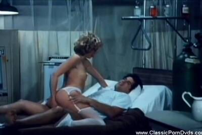 Good Time Nurse Sex From The Seventies on vidgratis.com