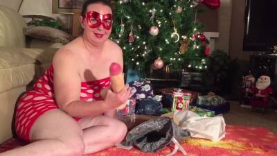 Christmas Eve Unboxing if My New 12 Inch Cock - Masturbation on vidgratis.com