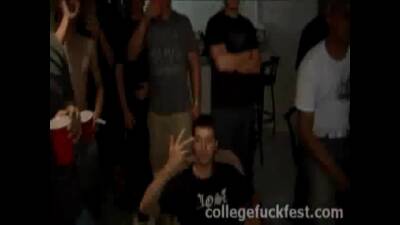 College Men have house party and have some sex shows on vidgratis.com