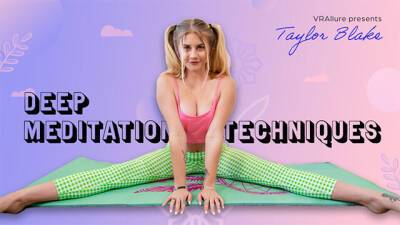 Frisky blonde cutie Taylor Blake is ready to have fun with you in virtual reality on vidgratis.com
