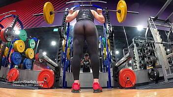 Insanely Transparent Gym Leggings on vidgratis.com