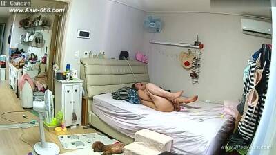 Hackers use the camera to remote monitoring of a lover's home life.*** on vidgratis.com