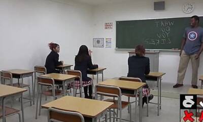 3 japanese schoolgirls vs bbc - Japan on vidgratis.com