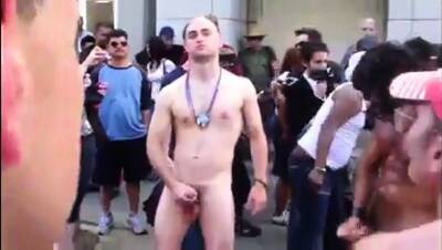 Folsom Public Jerkers Jerk for Audience on vidgratis.com