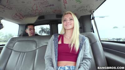 Cute blonde shares her first bang bus experience on vidgratis.com