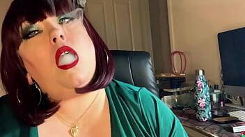 Fat UK Domme Tina Snua Chain Smokes 2 Cork Cigarettes While Playing With Her Tits - OMI, Nose & Cone Exhales, Drifting - Britain on vidgratis.com