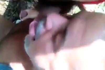 Daddy bear sucking cock in forest on vidgratis.com