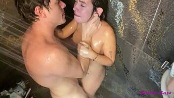 Getting Fucked Rough In The Shower Standing Missionary on vidgratis.com