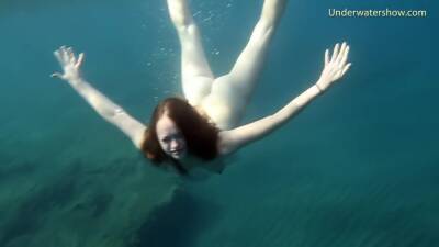 Tenerife Underwater Swimming Hot Ginger on vidgratis.com