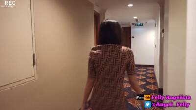 Check in With a Beautiful Stewardess from Indonesia - Indonesia on vidgratis.com