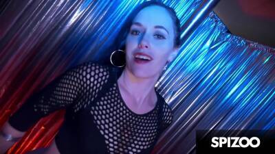 Savannah Fyre - Gives Hot Sexy Striptease Then Takes Some Big Cock on vidgratis.com