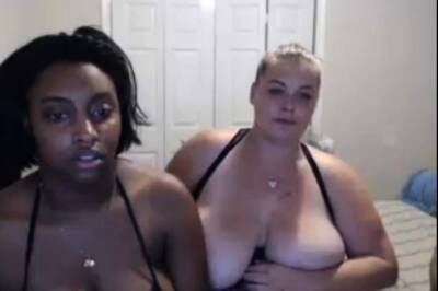 Black and white rods fucking ebony holes on vidgratis.com