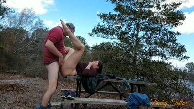 Amateur Wife Fucked And Creampied On Public Picnic Table - Usa on vidgratis.com