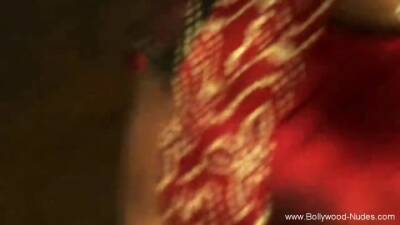 Sacred Sensuality As Expressed In Ancient India Dancing - India on vidgratis.com