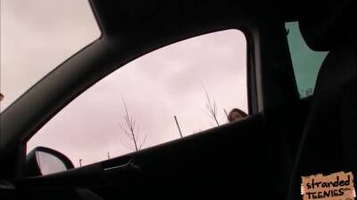 Teen Gina gets banged hard in the car on vidgratis.com