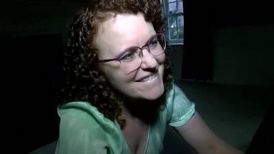 Chubby chick with curly hair and glasses, Debby had interracial sex with a black guy, from behind on vidgratis.com