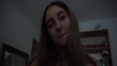 Claudy Asmr Vamp 1 on vidgratis.com