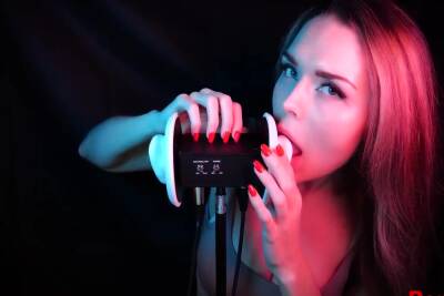 Heatheredeffect Asmr Patreon - Ear Licking Video on vidgratis.com