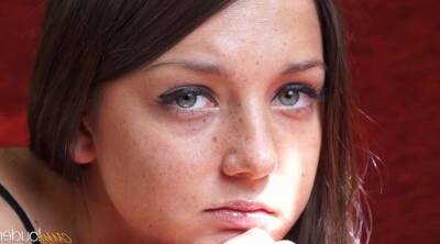 Freckled cutie Foxi Di joyfully takes it up her Russian butt - Russia on vidgratis.com