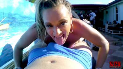 Tucker Stevens In Give Me Blowjob On The Roof on vidgratis.com