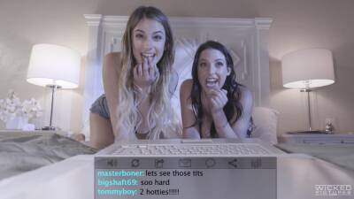 Needy bitches share the most insane cam shag on vidgratis.com