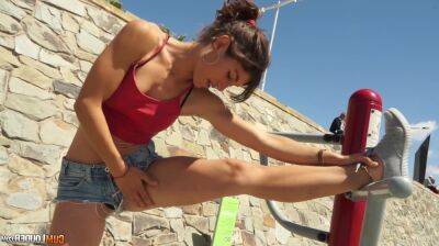 Sexercise - sexy sporty Spanish teen julia roca fucked after workout on the beach - Spain on vidgratis.com