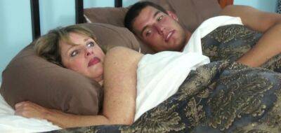 Sweet blonde mommy was awoken for quick sex by her randy stepson on vidgratis.com