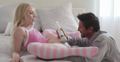 Blonde with s***l tits in love story with horny stepdad on vidgratis.com