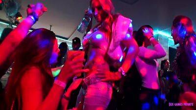 Marbella Hot Summer Partying 2022 Vol.5 30 Min on vidgratis.com