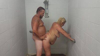 Love The Campgrounds Showers - Usa on vidgratis.com