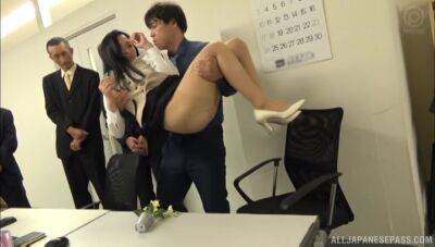 Office girl treats herself with plenty of Japanese cock while at work - Japan on vidgratis.com