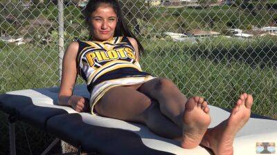 Public Voyeur Sunbathing Cheerleader Feet No Panties on vidgratis.com