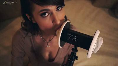 ASMR Slut on vidgratis.com