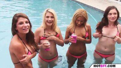 A day of summer with a horny college babes on vidgratis.com