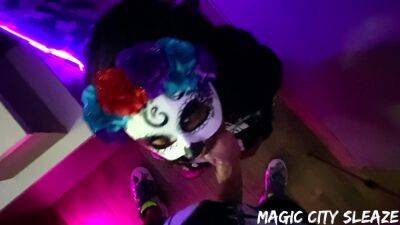 Magic City Sleaze A Halloween Tug And Suck on vidgratis.com