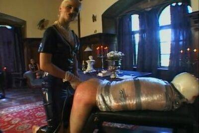 Bdsm-versuchungen Aus Latex - Episode 2 on vidgratis.com