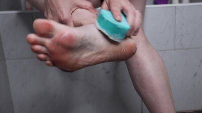 Solo Lonely Wife Needs You Worship Clean Feet Sheer Socks Soapy Foot Scrub No Talking on vidgratis.com