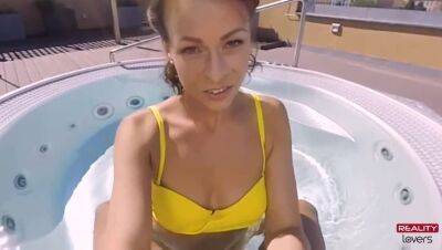 Hot Outdoor Jacuzzi Sex in POV on vidgratis.com