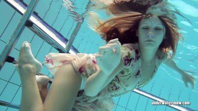 Underwater Sexy Erotics With Lucy Gurchenko on vidgratis.com