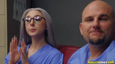 Big Naturals Reality Scene: Registered Nurse Naturals - starring Skylar Vox - Usa on vidgratis.com