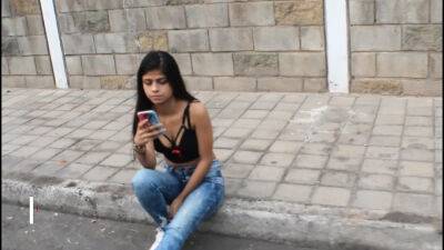 I fuck a girl I meet on the street - Spanish porn - Spain - India - Colombia on vidgratis.com