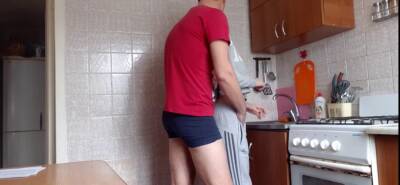 Unexperienced Wifey Russian Hookup In Kitchen Jizz In Facehole Part1 - Russia on vidgratis.com