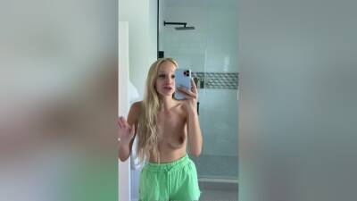 Hottest Xxx Video Blonde Amateur Incredible Full Version on vidgratis.com